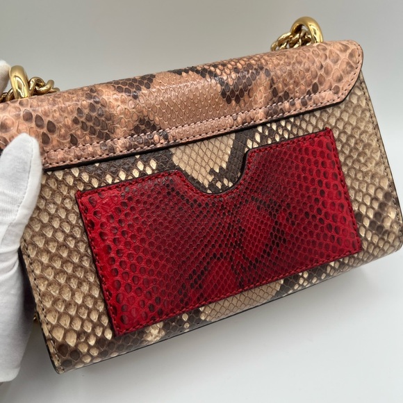 Gucci padlock Pink Python Crossbody with Gold Chain❤️ - Picture 2 of 8